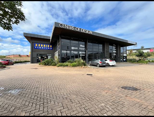 1,640M² SHOWROOM TO LET IN BALLITO DISTRICT